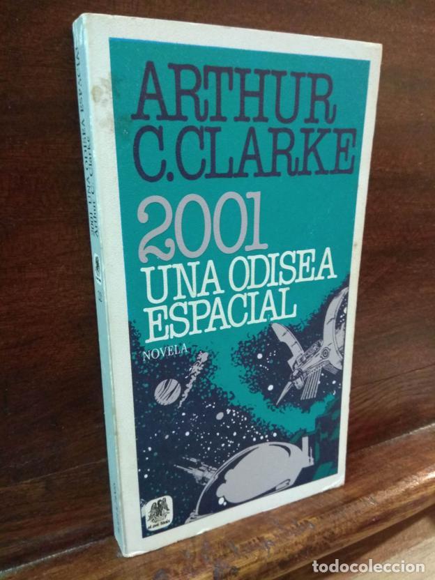 Libros: 2001 Una odisea espacial - Foto 1