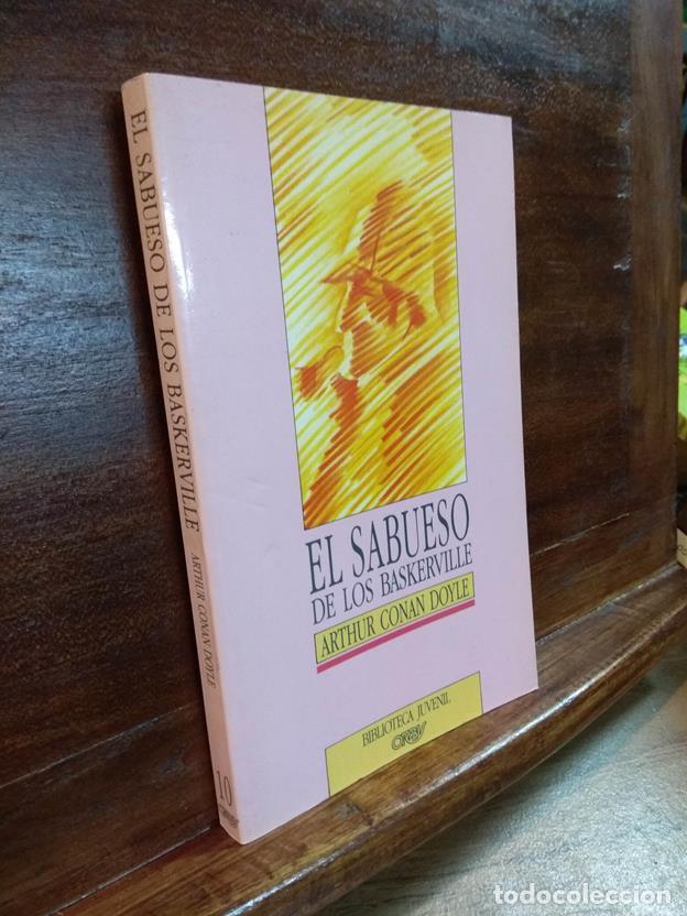 Libros: El sabueso de los Baskerville - Foto 1