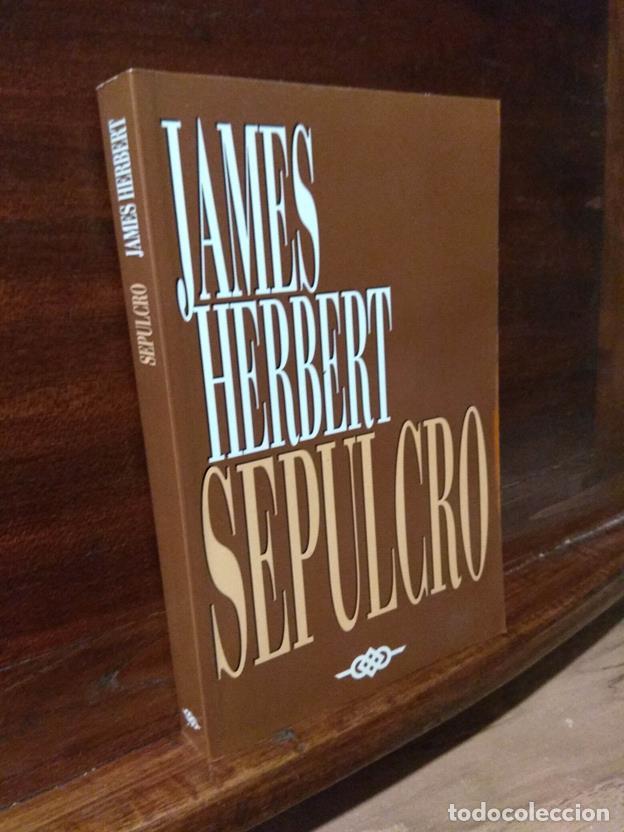 Libros: Sepulcro - Foto 1