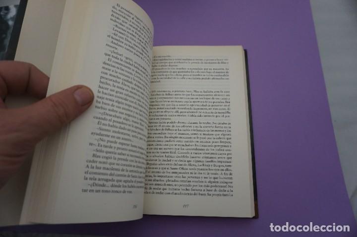 Libros: 10F/ A LA SOMBRA DEL TEMPLO - TOTI MARTINEZ DE LEZEA / CIRCULO DE LECTORES - Foto 4