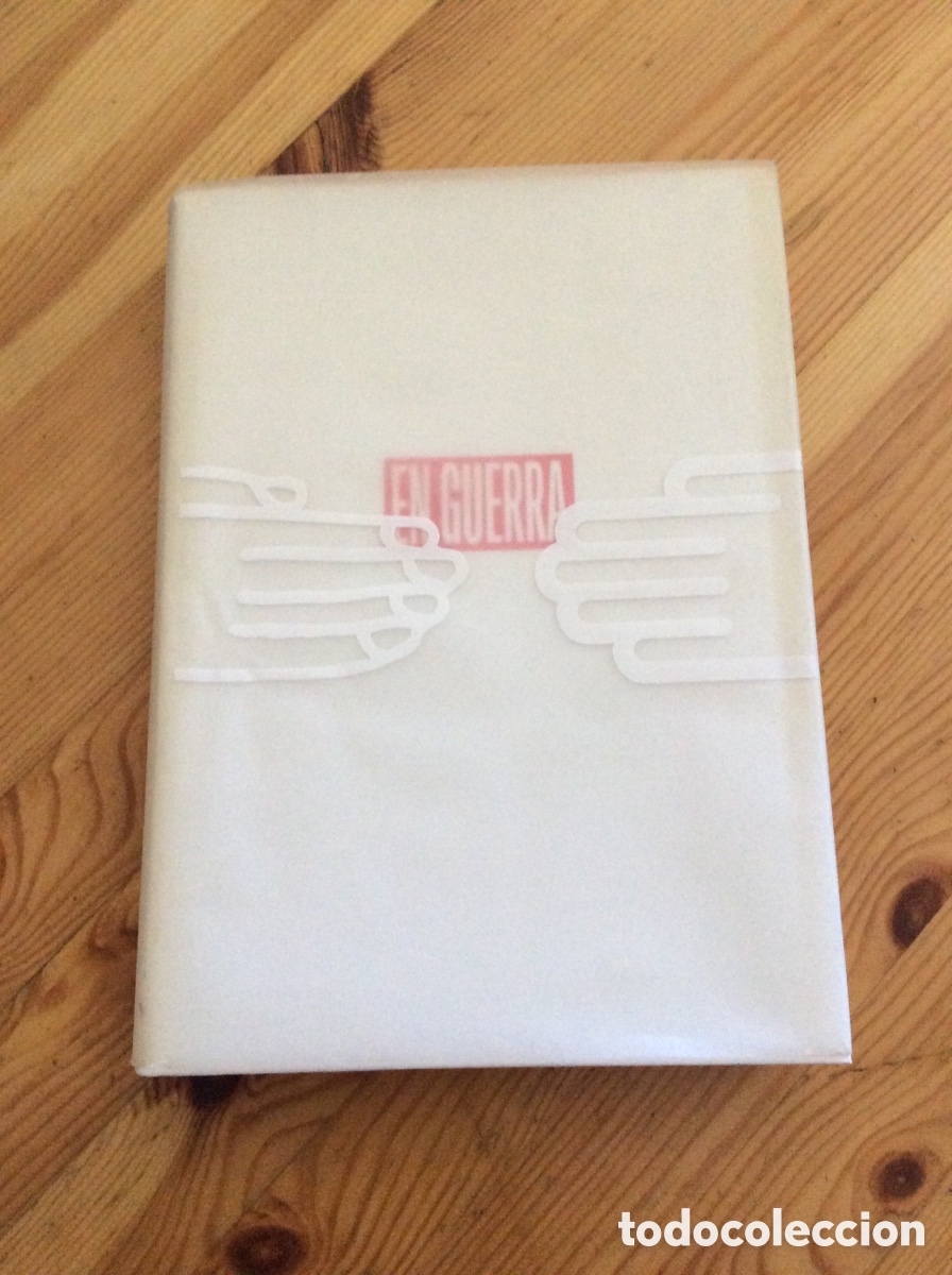 Libri di seconda mano: En Guerra Forum Barcelona 2004 CCCB catalogo exposicion conflictos b&eacute;licos - belicismo