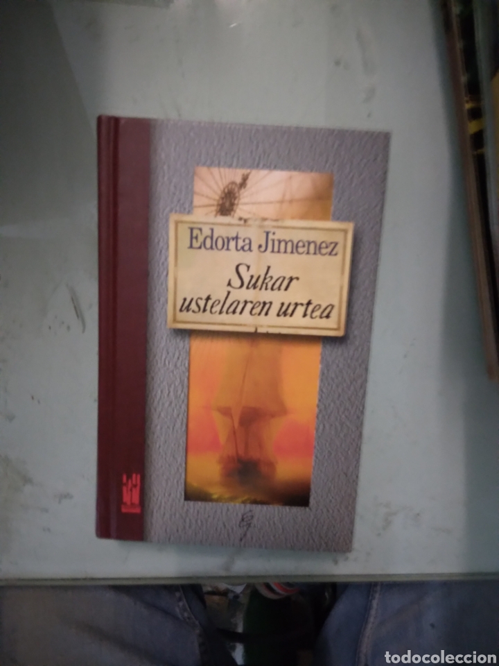 Libros: Edorta Jim&eacute;nez, Su&aacute;rez ustelaren urtea, Txalaparta - Foto 1