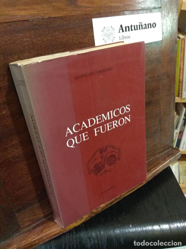 Libros: Academicos que fueron - Foto 1