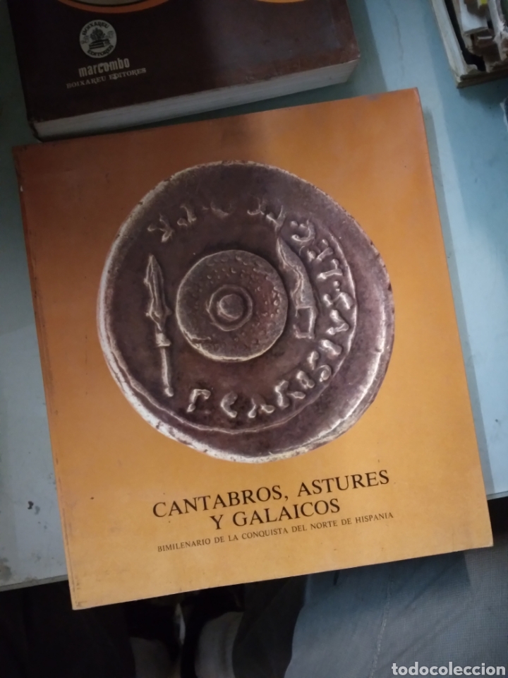 Libros: C&aacute;ntabros, astures y galaicos, - Foto 1