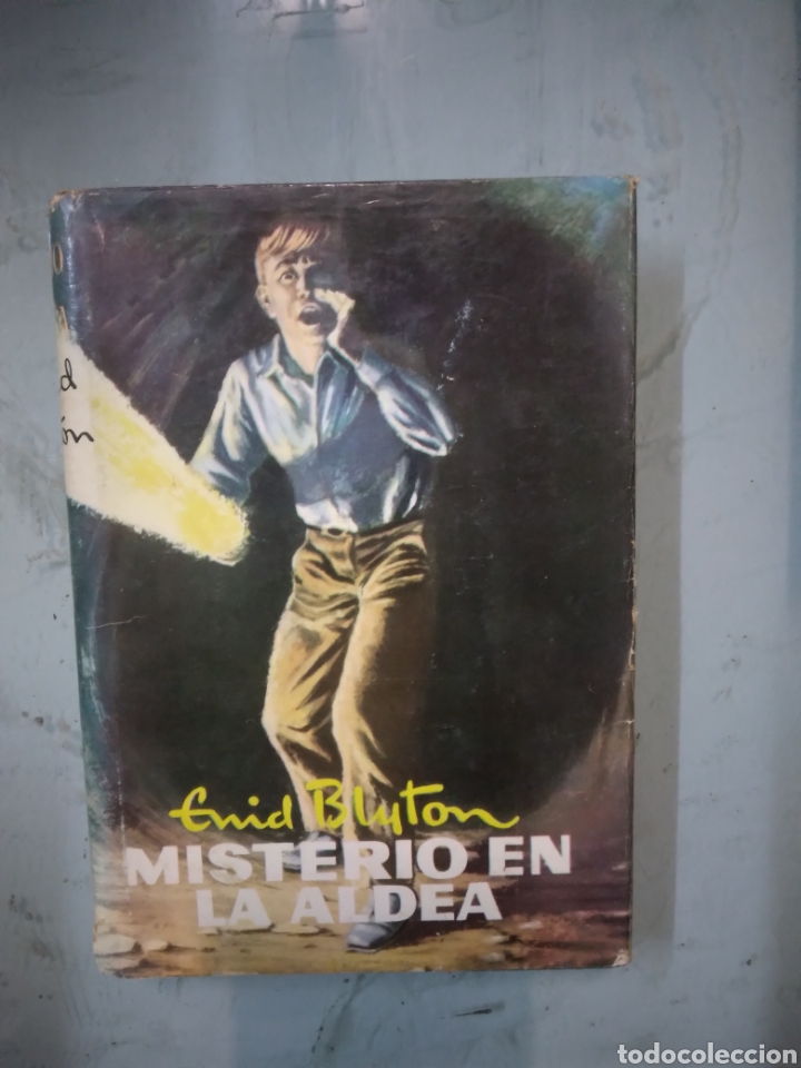 Libros: Enid Blyton, Misterio en la.aldea,Editorial Molino - Foto 1