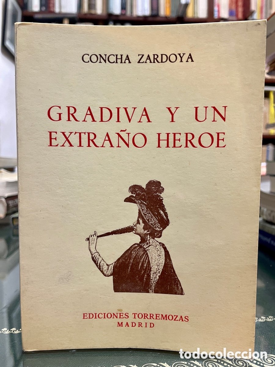 zardoya, concha - gradiva y un extraño héroe - Buy Unclassified Books ...