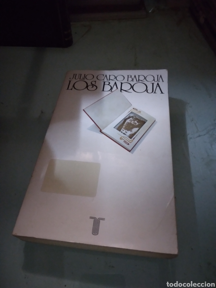 Libros: Julio Caro Baroja, Los Baroja, Taurus - Foto 1