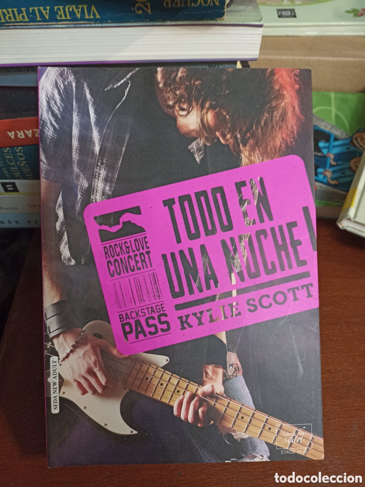 Libros: Todo en una noche Kylie Scott , editorial libros de seda - Foto 1