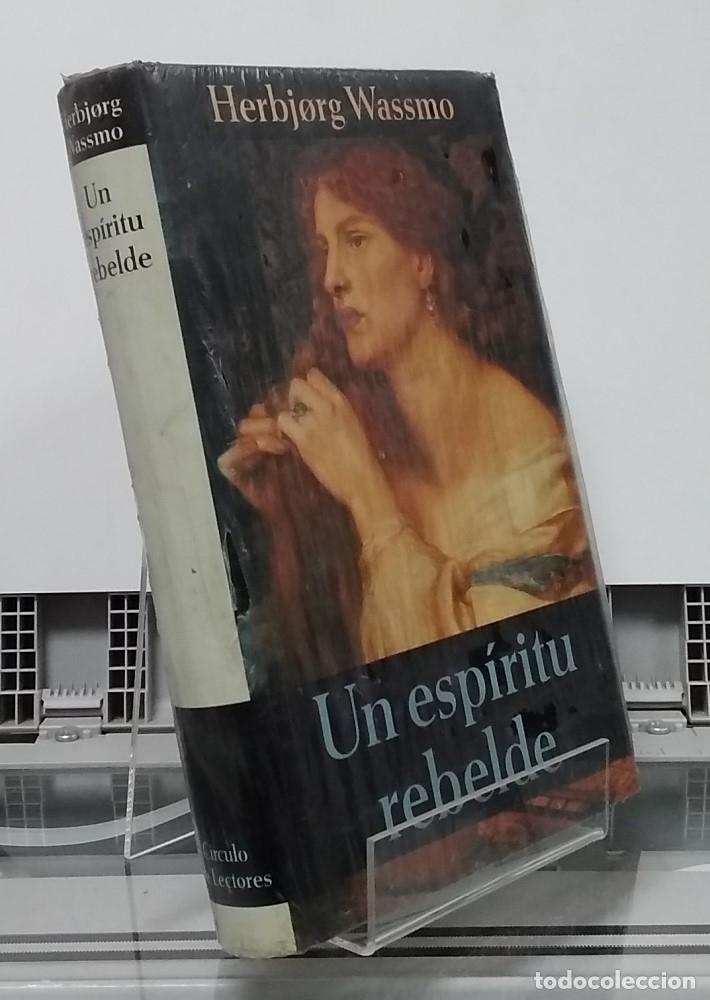 Libros: Un esp&iacute;ritu rebelde (NUEVO) - Herbjorg Wassmo - Foto 1