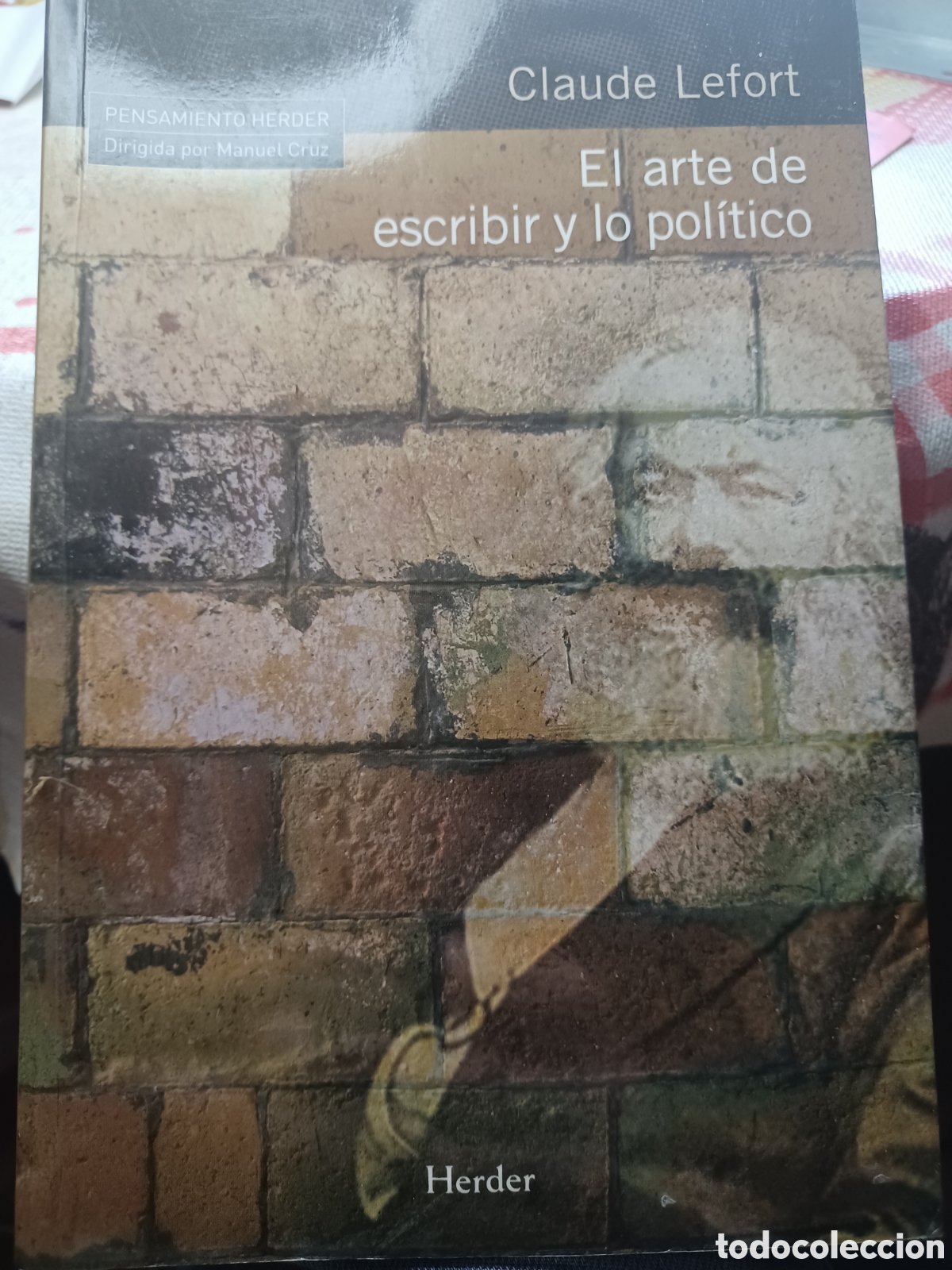 Livres: Barybook C70 El arte de escribir y lo pol&iacute;tico Claudia Leford pensamientos Herder