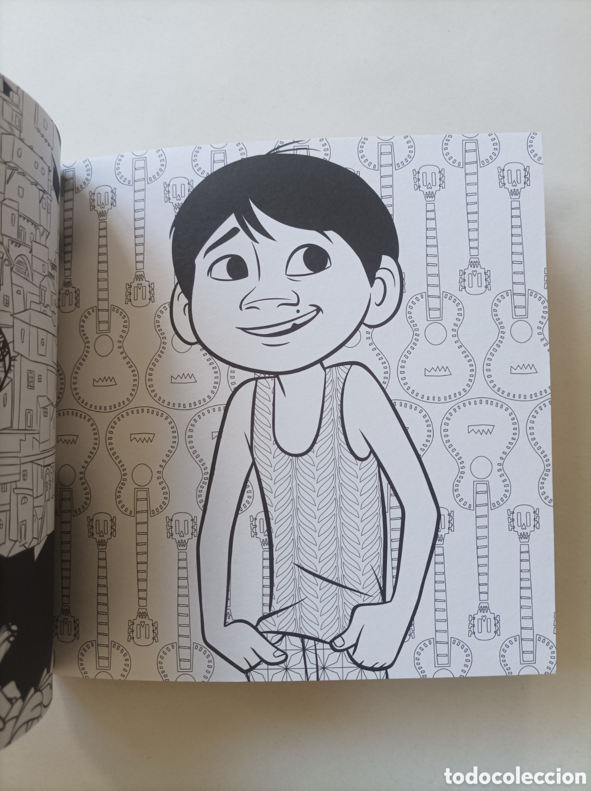 Libros: Coco. Pel&iacute;cula. Disney. Pixar. Artererapia. - Foto 4