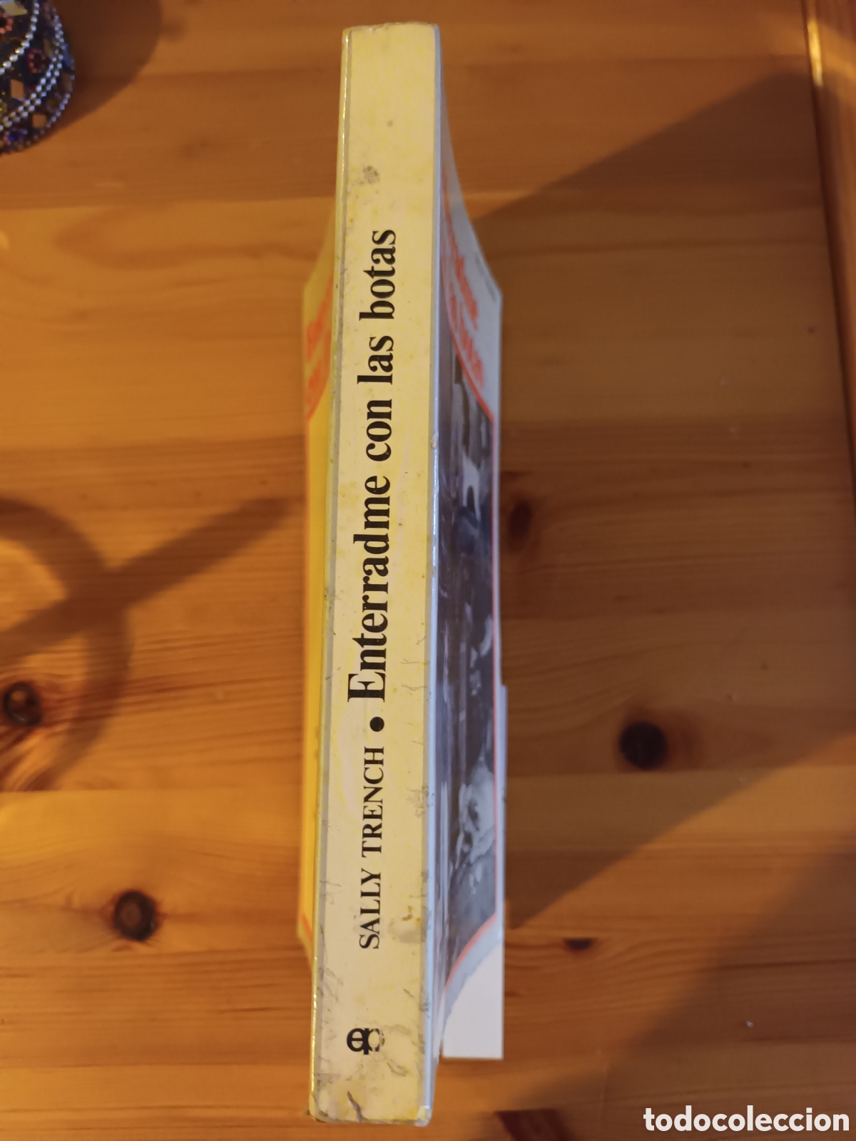 Libros: ENTERRADME CON LAS BOTAS - Foto 2