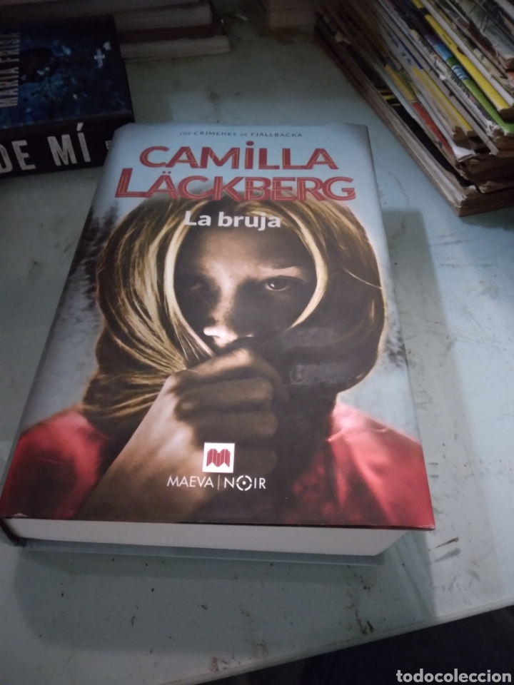 Libros: Camilla Lacjberg, La bruja, Maeva - Foto 1