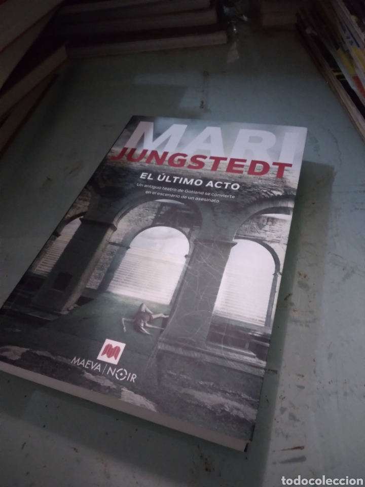 Libros: Mari Jungstedt, El &uacute;ltimo acto, Maeva - Foto 1