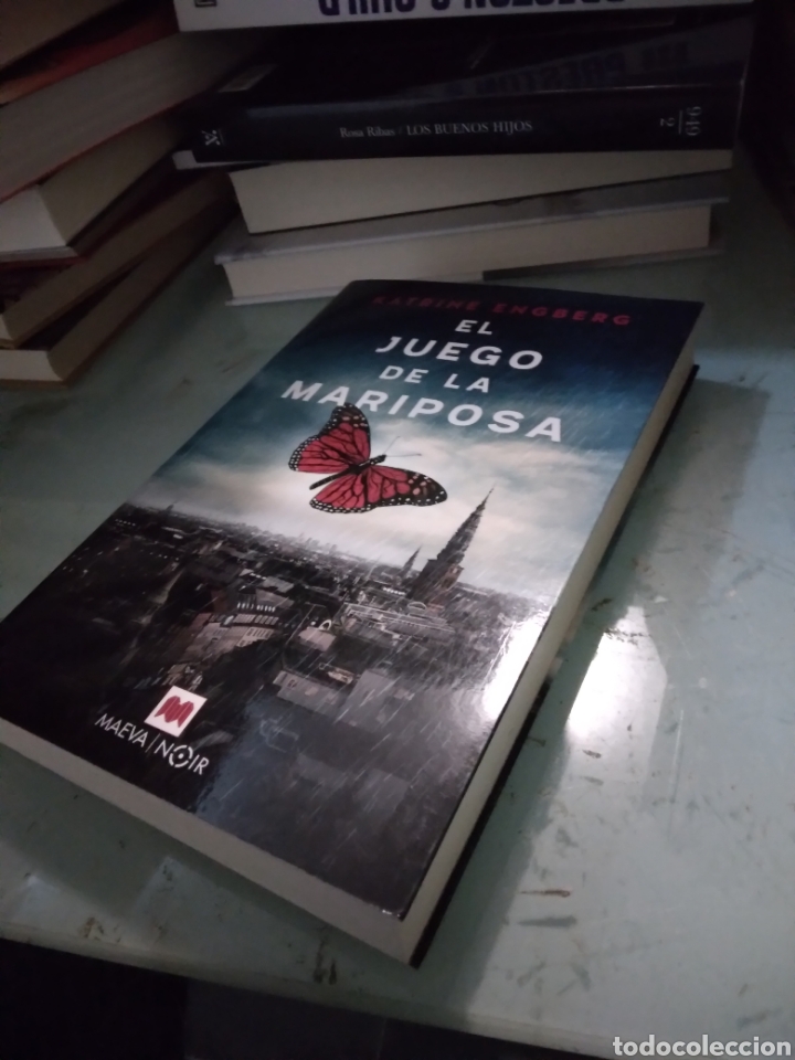 Libros: Karina Engberf, El juego de la.mariposa,Maeva - Foto 1