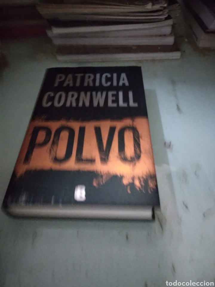Libros: Patricia Cornwell, Polvo, Ediciones B - Foto 1