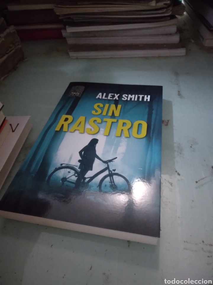 Libros: Alex Smith, Sin rastro, Principal Noir - Foto 1