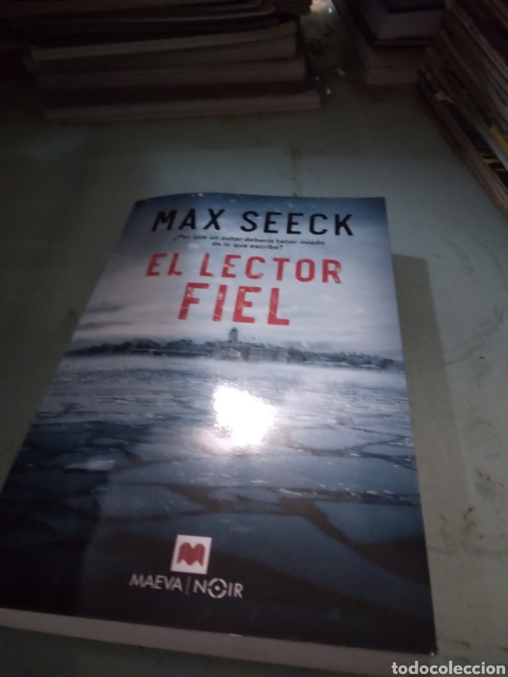 Libros: Max Seeck, El lector fiel, Maeva - Foto 1