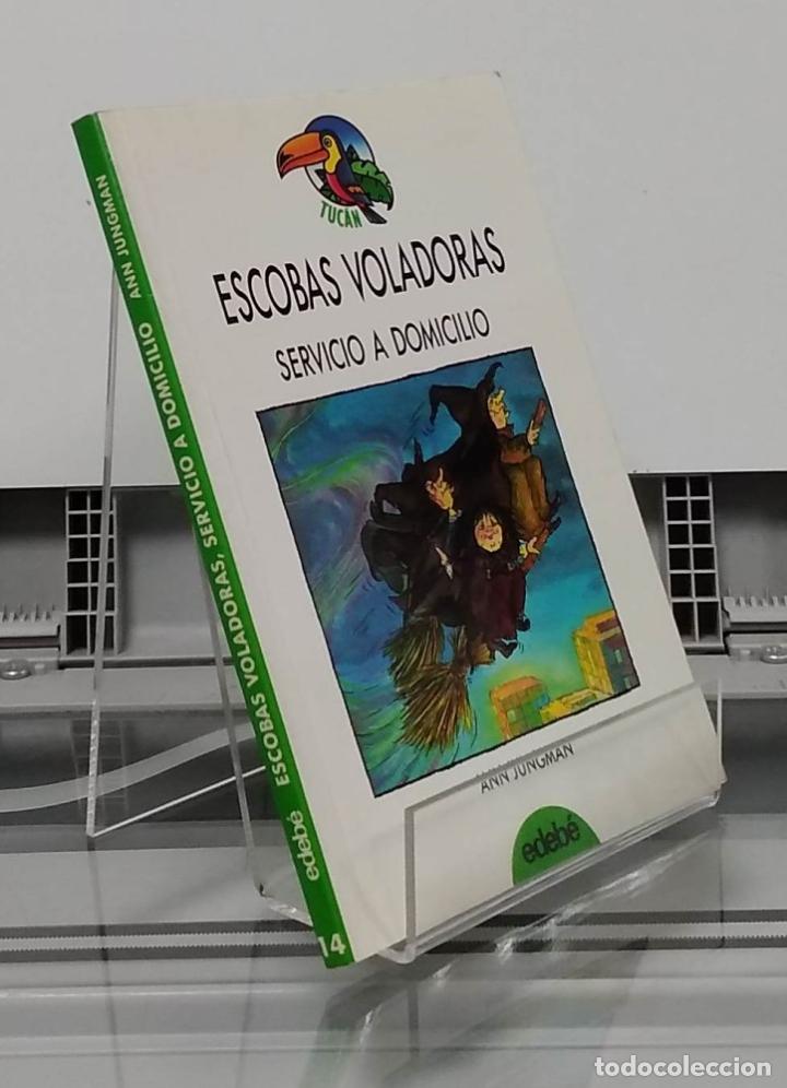 Libri di seconda mano: Escobas voladoras. Servicio a domicilio - Ann Jungman