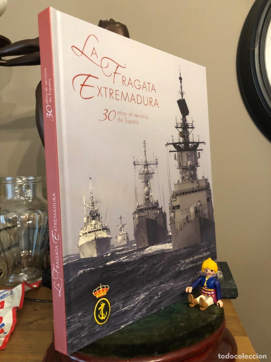 Livros em segunda m&atilde;o: LA FRAGATA EXTREMADURA 30 A&Ntilde;OS AL SERVICIO DE ESPA&Ntilde;A TN VALENT&Iacute;N MART&Iacute;NEZ BAZ&Aacute;N