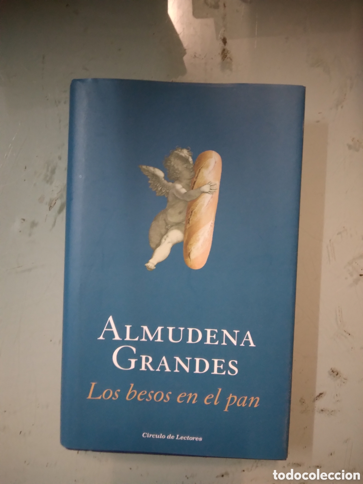 Libros: Almudena Grandes, Los besos en el pan, C&iacute;rculo de Lectores - Foto 1