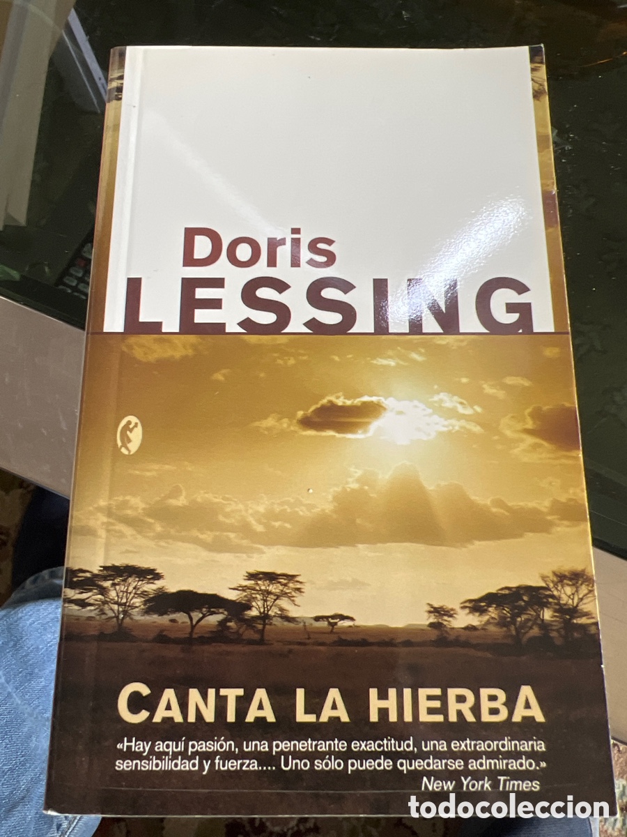Libros: Canta la hierba. Doris Lessing. - Foto 1