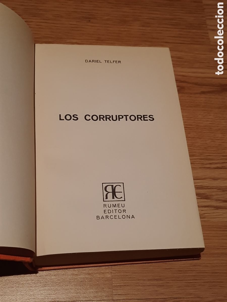 Libros: Los corruptores - Foto 1