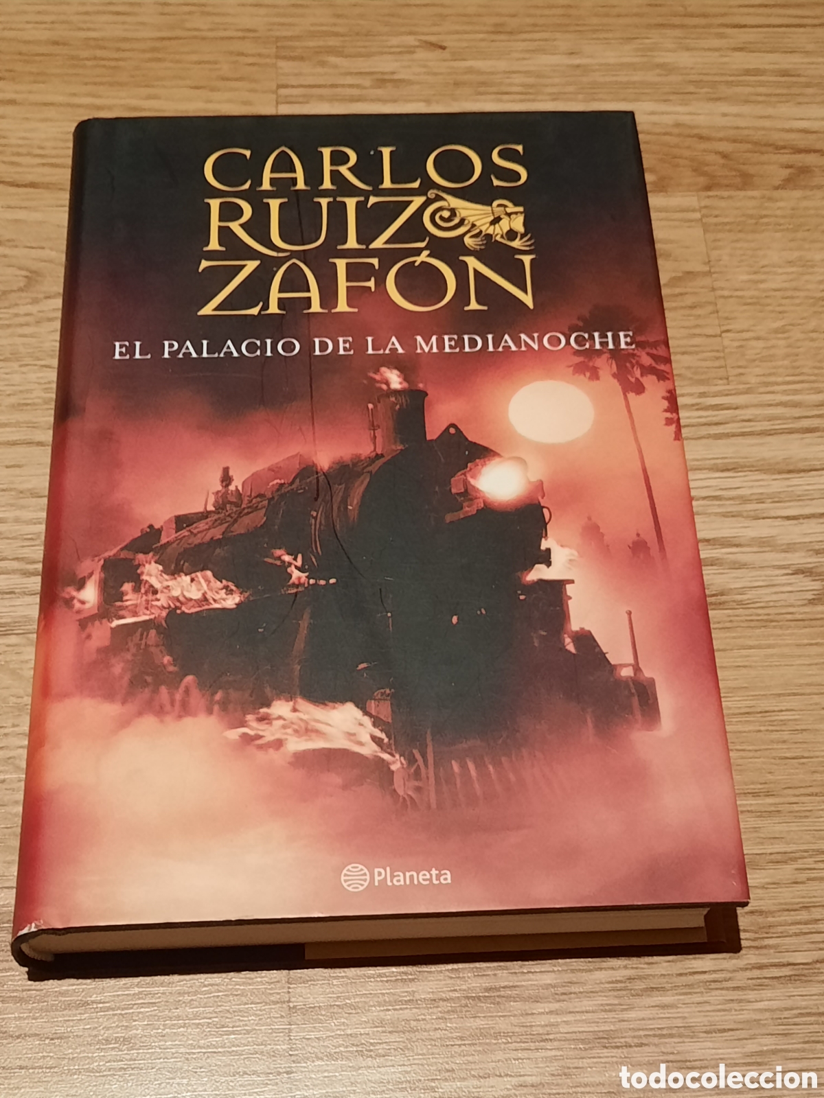Libros: El palacio de la medianoche - Foto 1