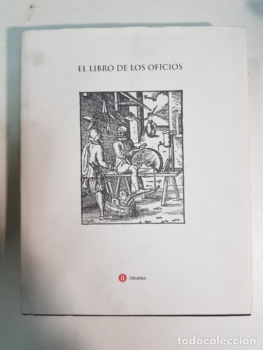 Libros: El libro de los oficios / Schopper, Hartman - Foto 1
