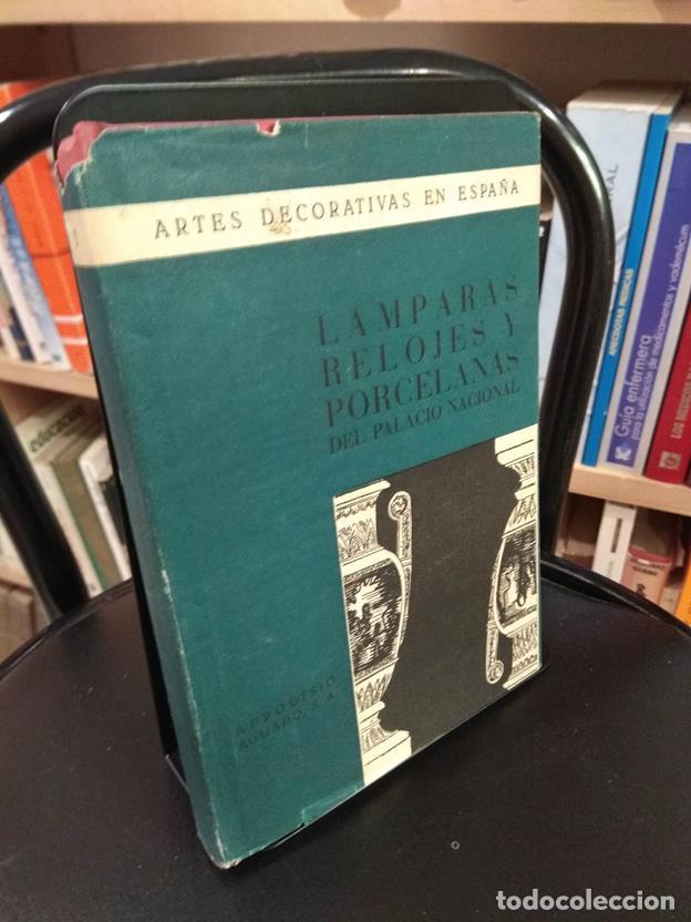 Livros em segunda m&atilde;o: L&aacute;mparas relojes y porcelanas del Palacio Nacional