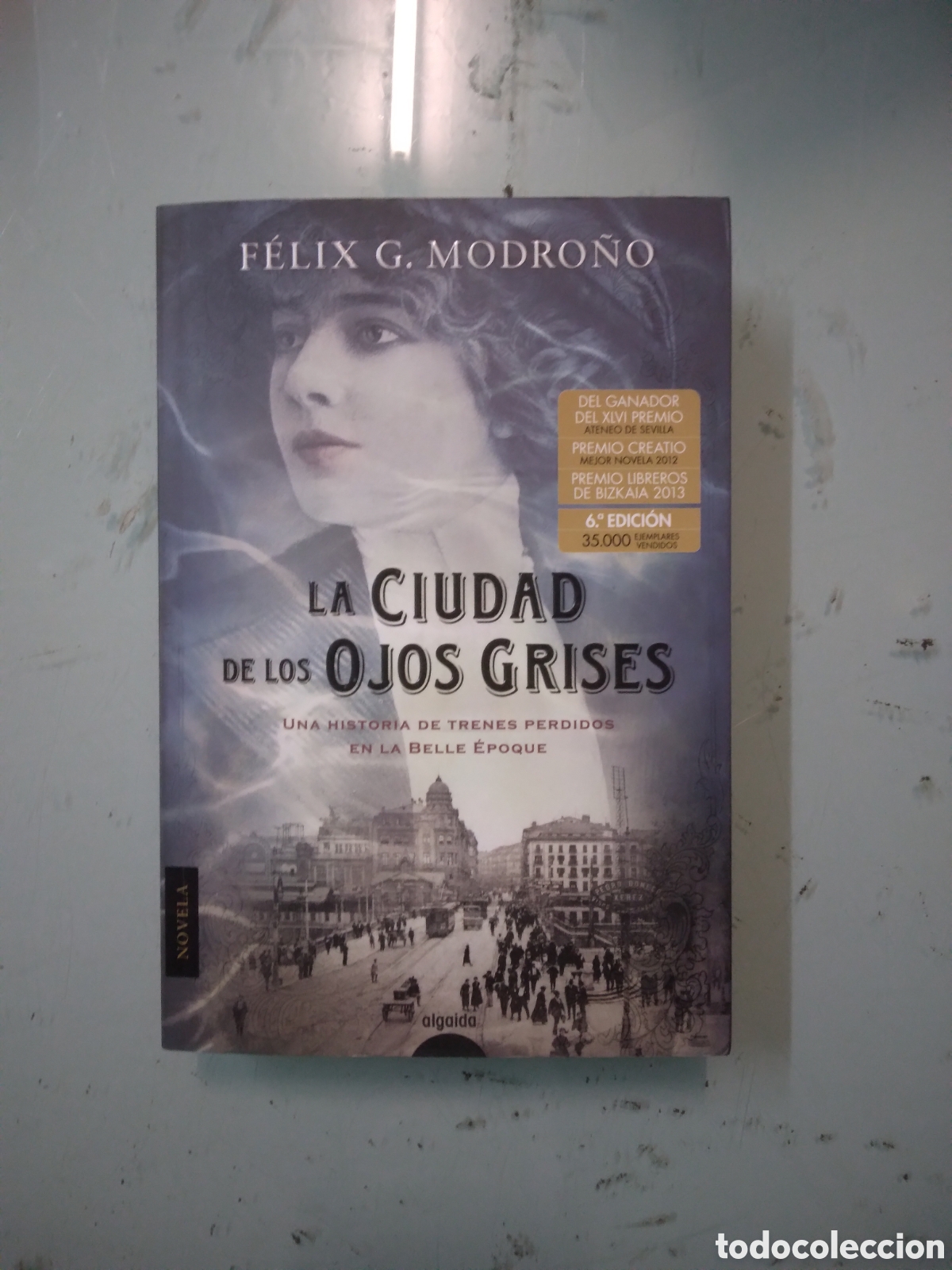 Libros: Felix G. MODRO&Ntilde;O, La ciudad de los ojos grises,Algaida - Foto 1