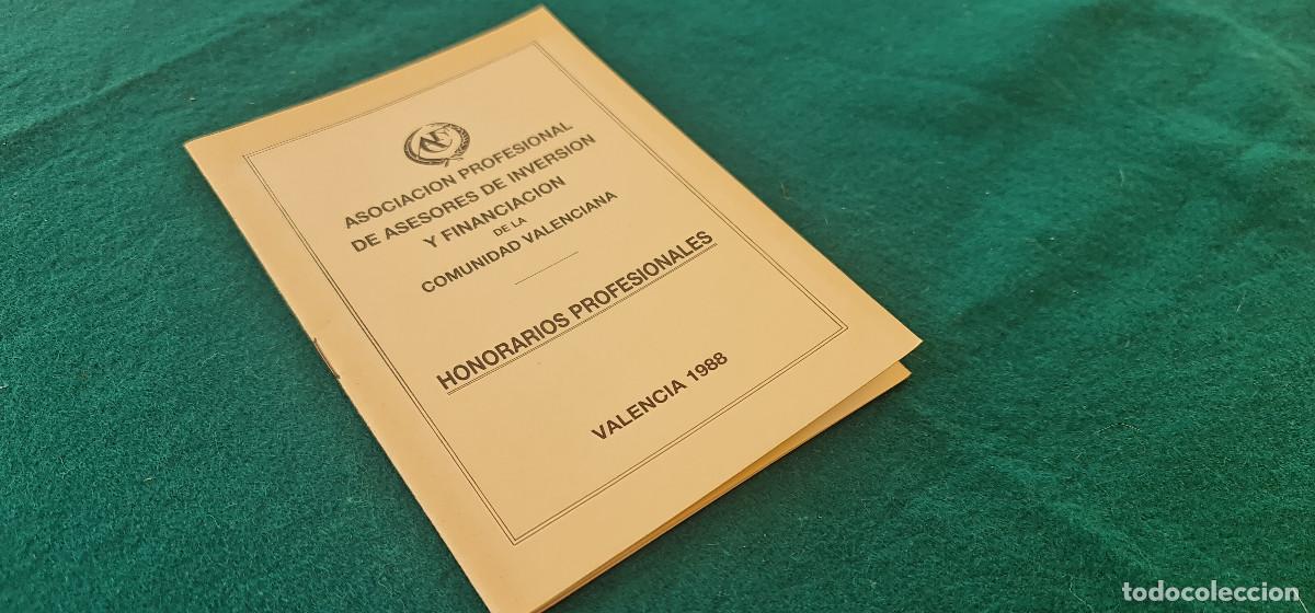 Libros: LIBRO HONORARIOS PROFESIONALES AS. PROF. DE INVERSION Y FINANCIACION COM.VAL. (1988) - Foto 2
