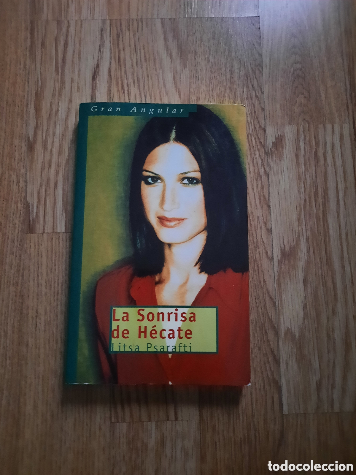 Libros: La sonrisa de h&eacute;cate - Foto 1
