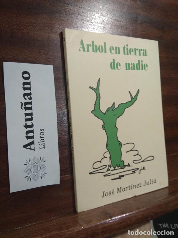 Libros: &Aacute;rbol en tierra de nadie - Foto 1