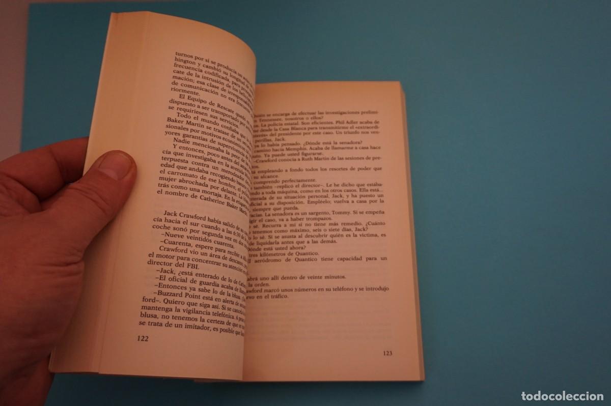 Libros: AR17B/ EL SILENCIO DE LOS INOCENTES - THOMAS HARRIS / ULTRAMAR EDITORES - Foto 4