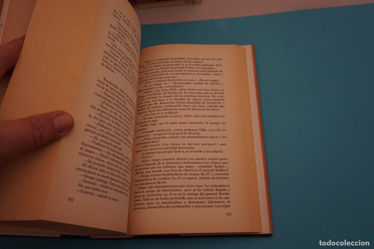 Libros: AR17CD/ EL OSO Y EL DRAGON VOLUMEN 2 - TOM CLANCY / PLANETA - Foto 3