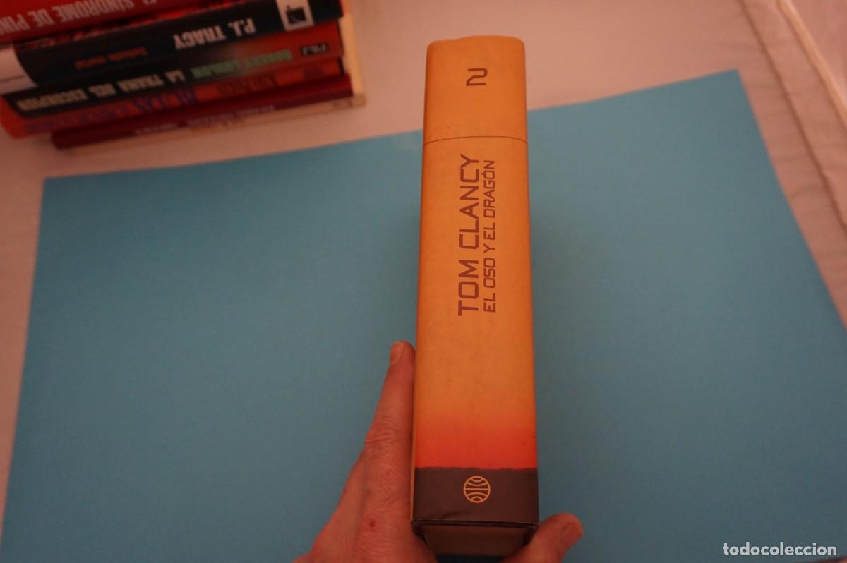 Libros: AR17CD/ EL OSO Y EL DRAGON VOLUMEN 2 - TOM CLANCY / PLANETA - Foto 7