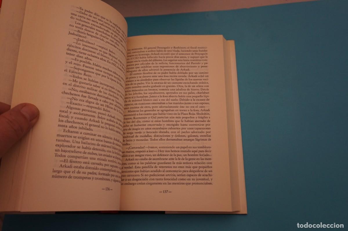 Libros: AR17CD/ LA PLAZA ROJA - MARTIN CRUZ SMITH / EDICIONES B - Foto 4