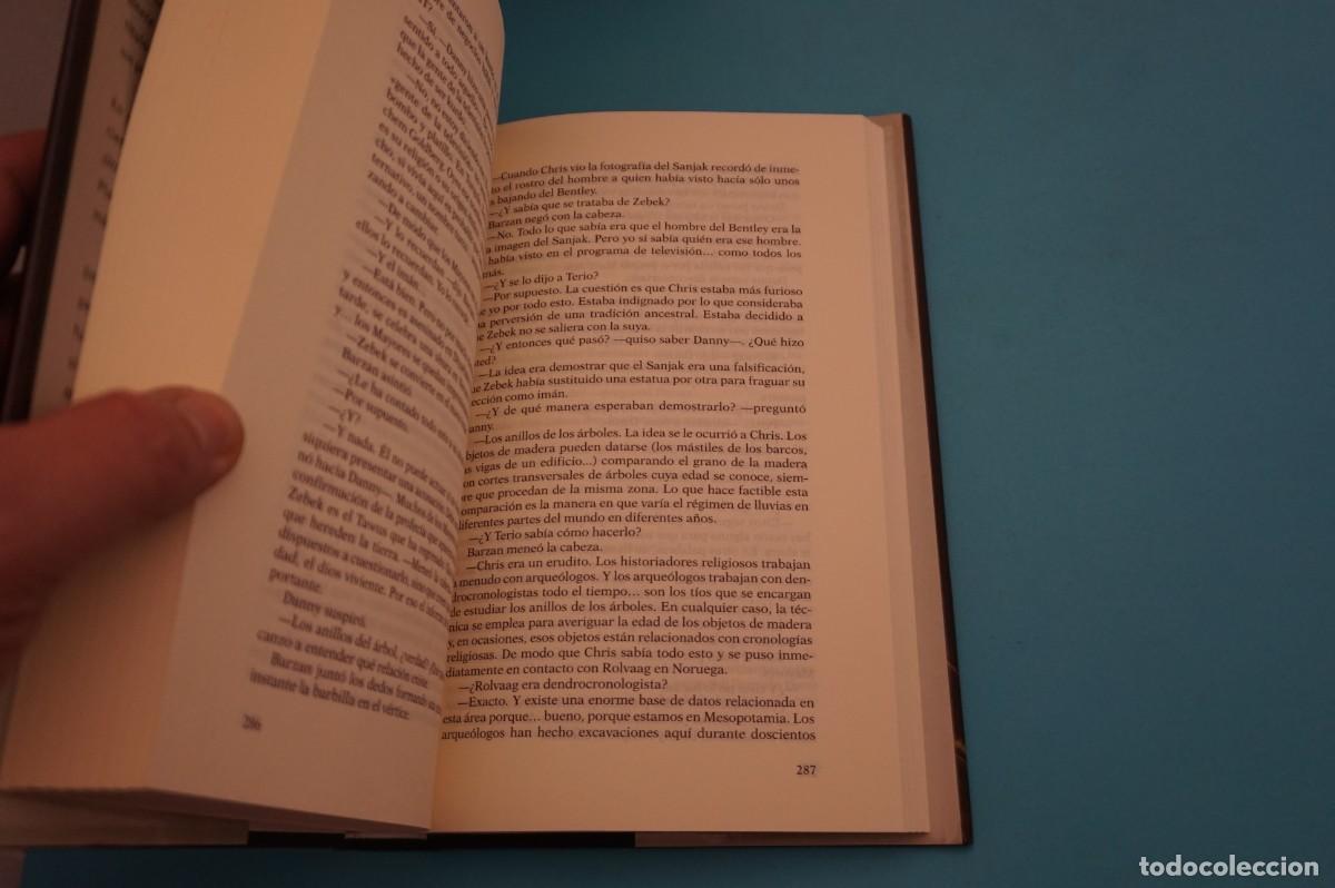 Libros: AR18DE/ LA SOMBRA DE DIOS - JOHN CASE / PLANETA - Foto 3