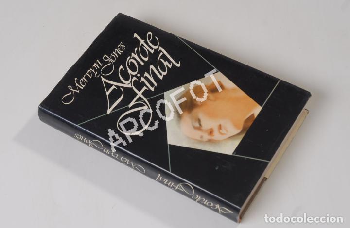 Libros: ACORDE FINAL - MERVYN JONES - 1977 - Foto 2