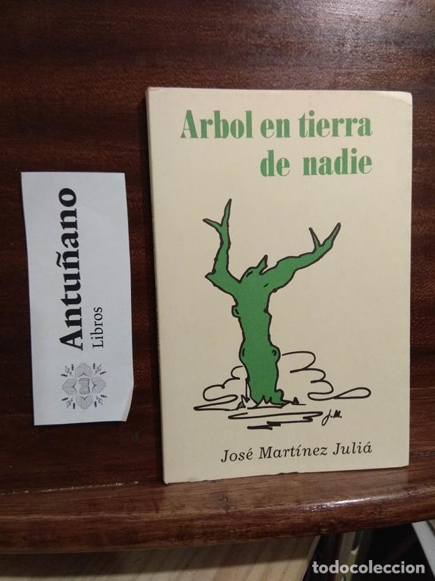 Libros: &Aacute;rbol en tierra de nadie - Foto 1