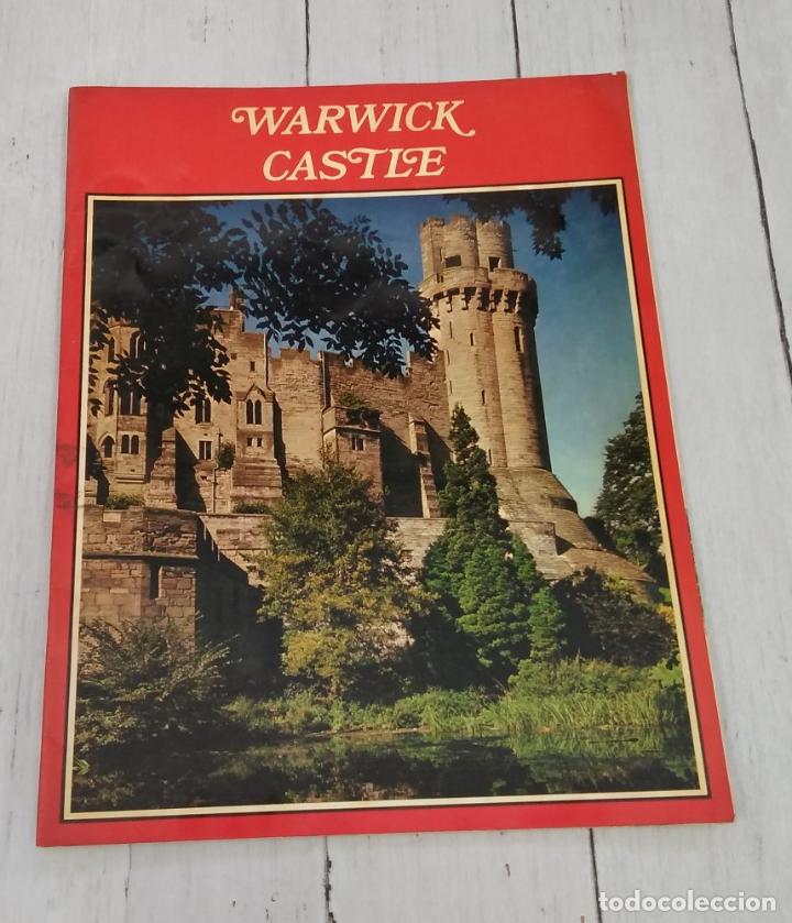Libri di seconda mano: Warwick Castle. Throug the Ages, Chapel, State Dining Room, Great Hall, Red Drawing Room, Cedar Draw