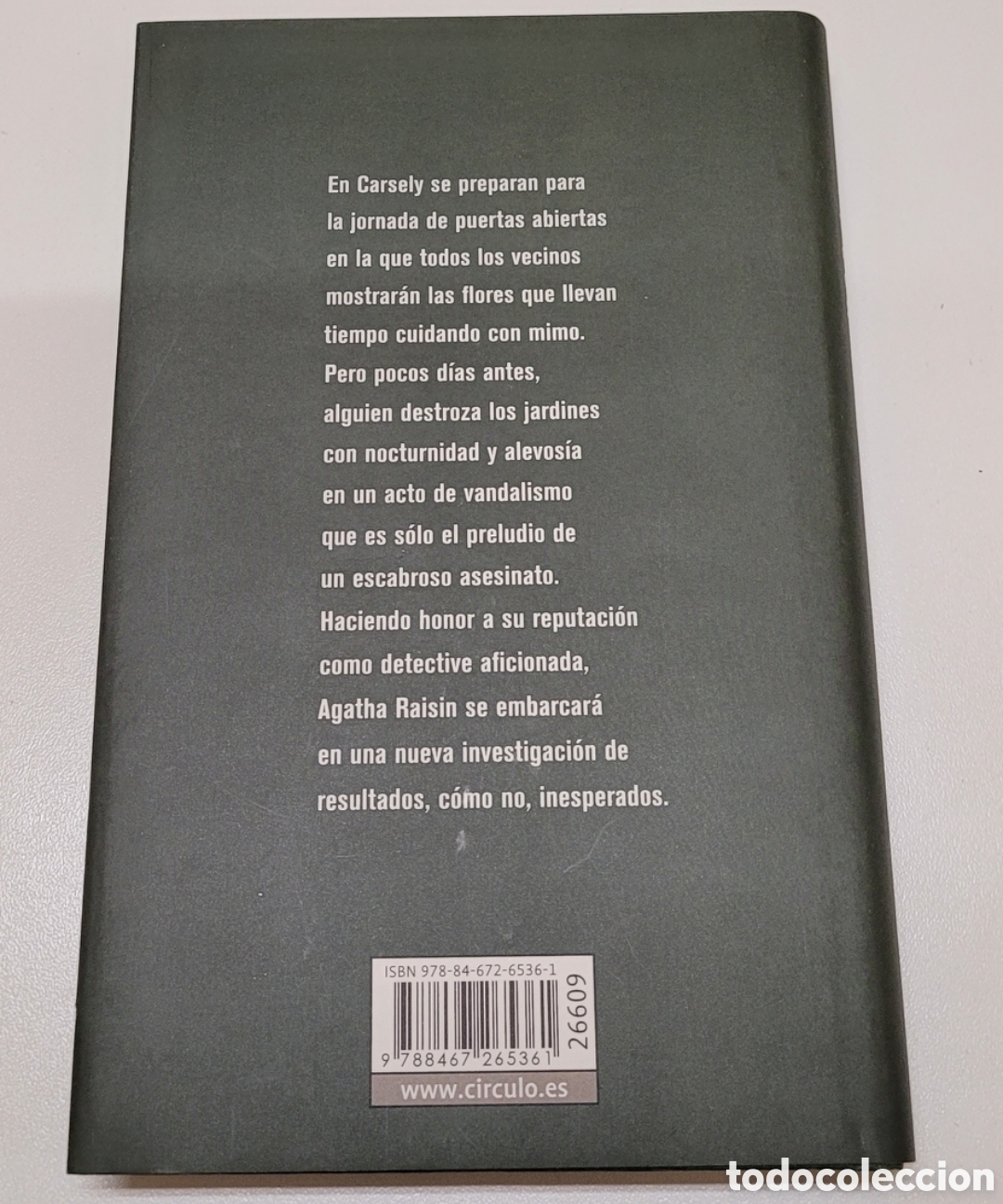 Libros: Agatha Raisin y la jardinera plantada - M. C. Beaton - Foto 2