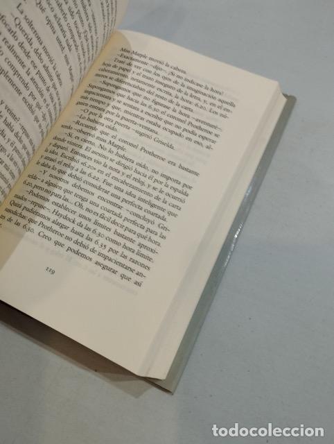 Libros: Agatha Christie - Muerte en la vicar&iacute;a - Foto 2