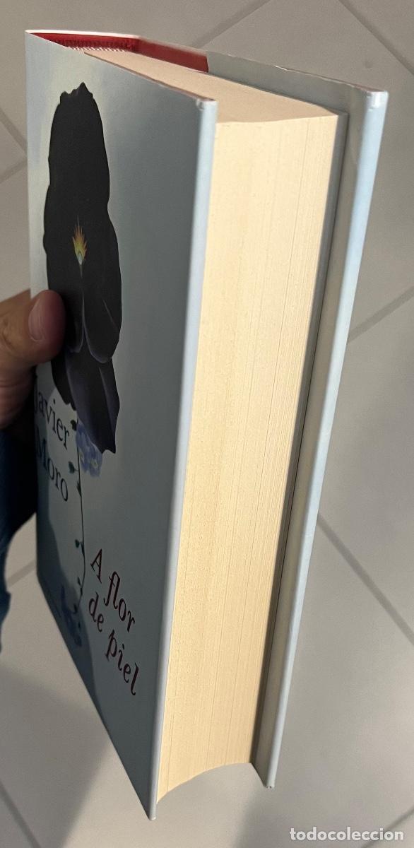 Libros: A flor de piel - Javier Moro - Foto 4