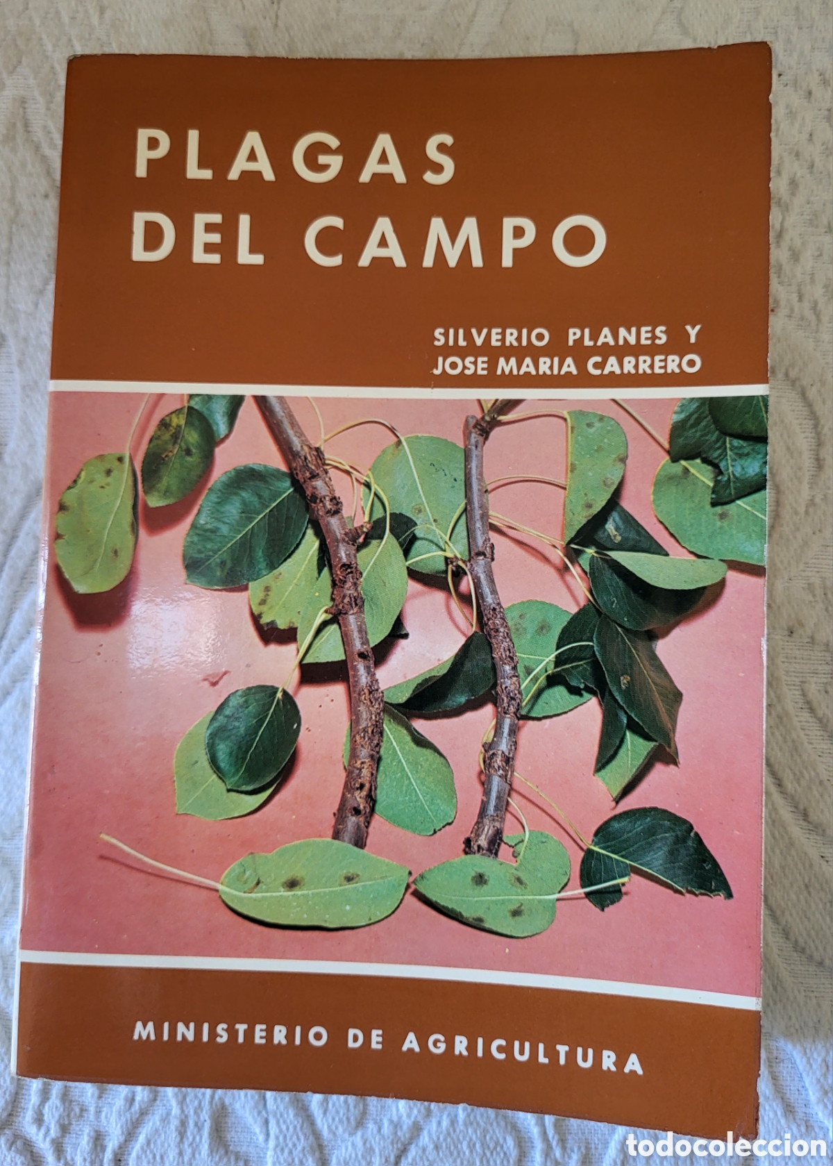 Libros: Plagas del campo/Silverio Planes y Jose Maria Carrero - Foto 1