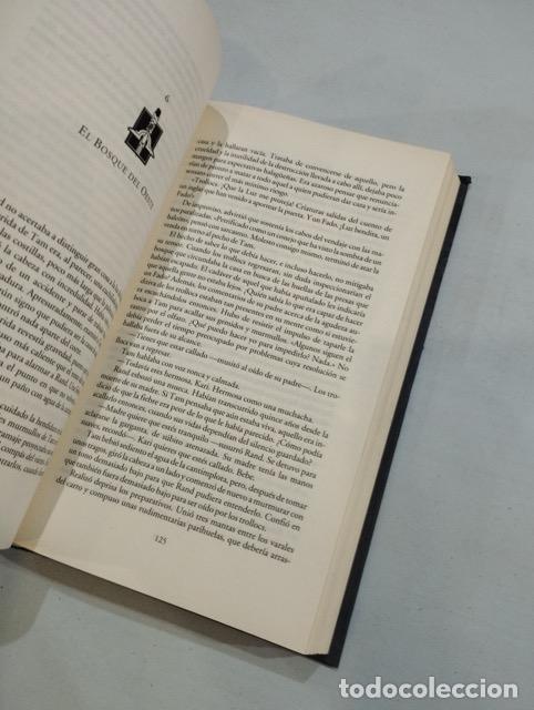 Libros: Robert Jordan - La rueda del tiempo. Desde dos r&iacute;os - Foto 2