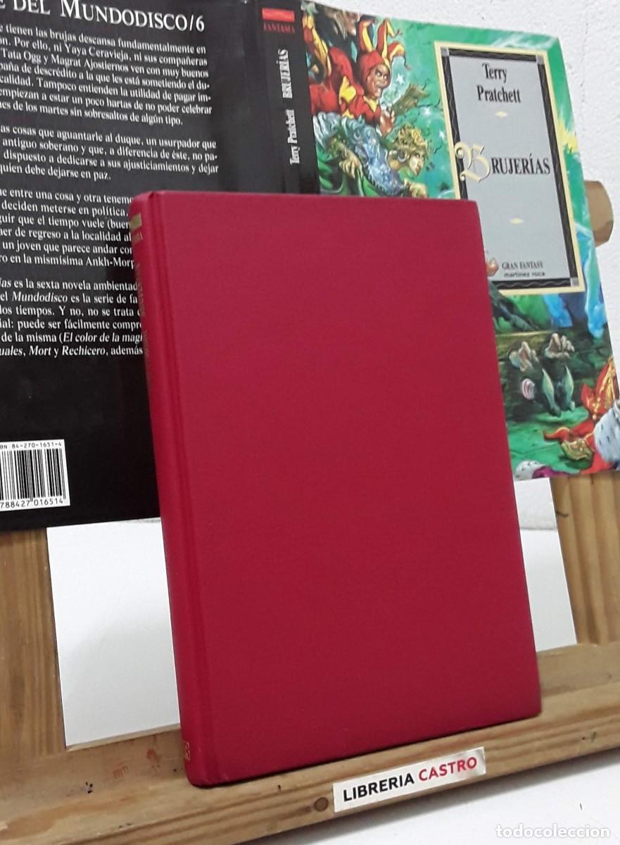 Libros: Brujer&iacute;as - Terry Pratchett - Foto 2