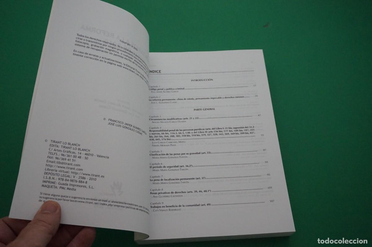 Libros: AMF-30E/ COMENTARIOS A LA REFORMA PENAL DE 2010 - Foto 3