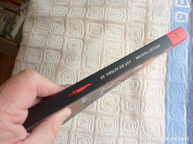 Libros: Helena Attlee.- El viol&iacute;n de Lev (Ed Acantilado) - Foto 3